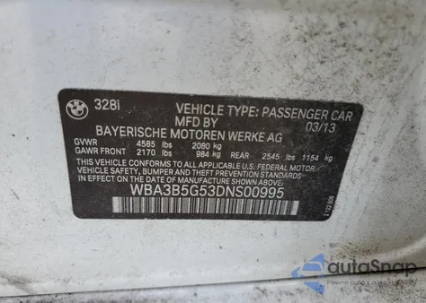 2013 BMW 328 Xi Sulev z USA, uszkodzony, nr VIN WBA3B5G53DNS00995